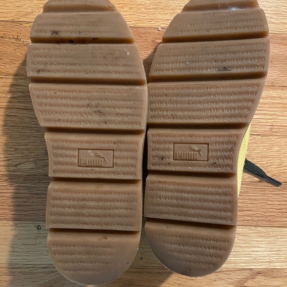 FENTY x PUMA Suede Platform Sneakers | EU38.5 US7.5 - Picture 2 of 5